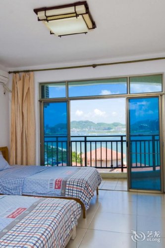 湾蓝天海岸海景度假公寓(三亚湾路1号分店)