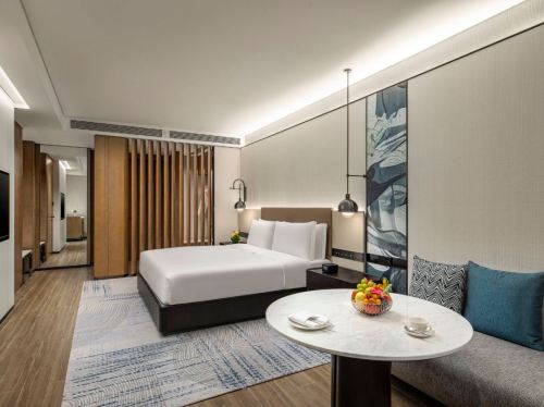 三亚崖州湾皇冠假日酒店