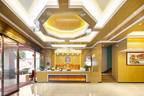 军创连锁酒店(儋州中兴大道汽车站店)