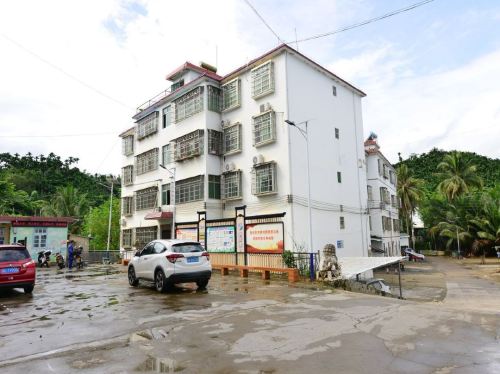 悠家1206五指山公寓(民生路分店)