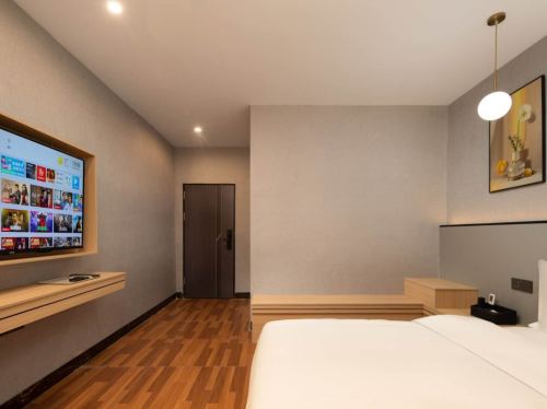 亚枫商务酒店(琼海长坡镇店)