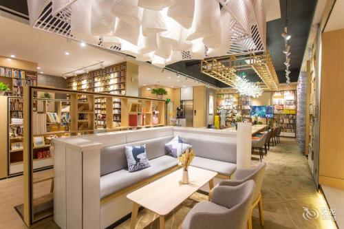 锦囊电竞青年酒店