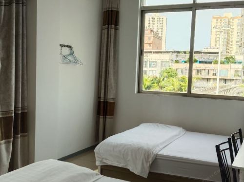 海口湘南宾馆(海南师范大学高铁东站店)