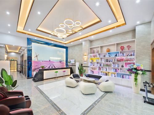 禾雀花酒店(东方高铁站店)