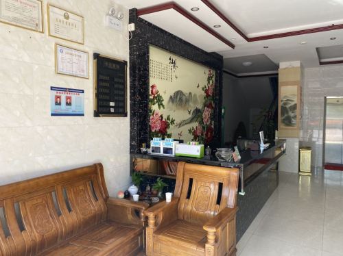东方峰哲园商务宾馆(八所渔港店)