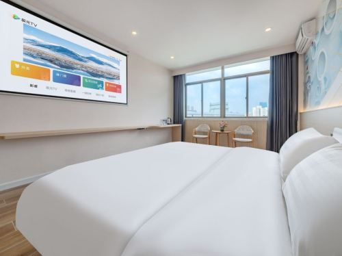 菲猪连锁酒店(海口琼州大道高铁东站店)