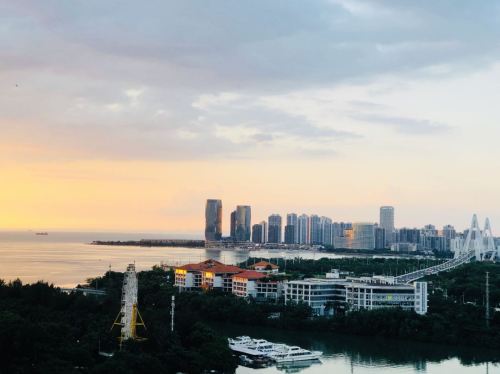 南栖青旅(海口万绿园店)