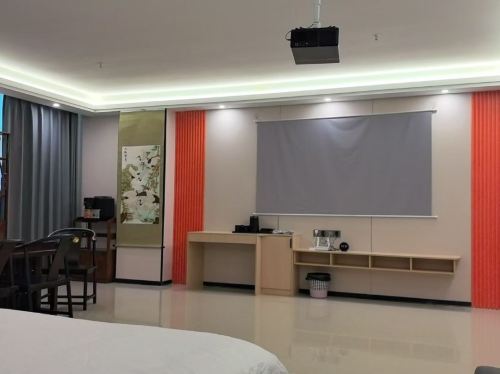 九九八智联商务酒店