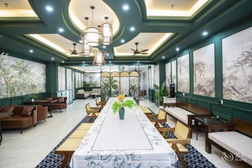 蚂蚁民宿(海口骑楼老街店)