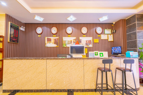 大自然酒店(海口美兰机场店)