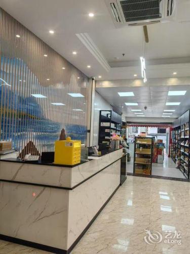 瑞和宾馆(海口新埠岛店)