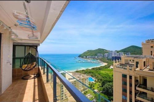 双鱼座海景度假公寓(大东海店)