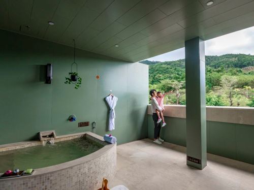 金霄胜三亚旅居医养温泉酒店