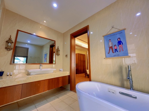 三亚鹭栖美墅(亚龙湾森林公园奥特莱斯店)