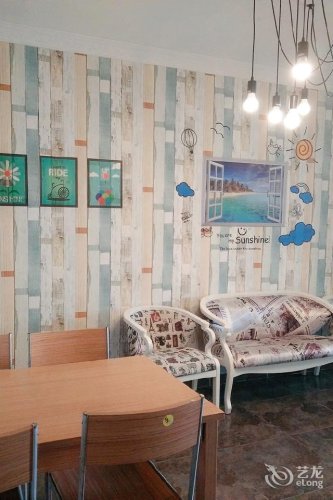 三亚宝声华艺海景公寓(海韵路分店)