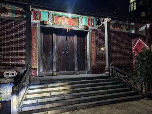 三亚旅游攻略：二月海海景酒店到底值不值得去？2026年入住体验报告