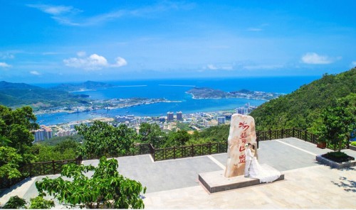 2026年三亚旅游必读：三亚丽岛精品美宿(凤凰路店)周边玩法推荐