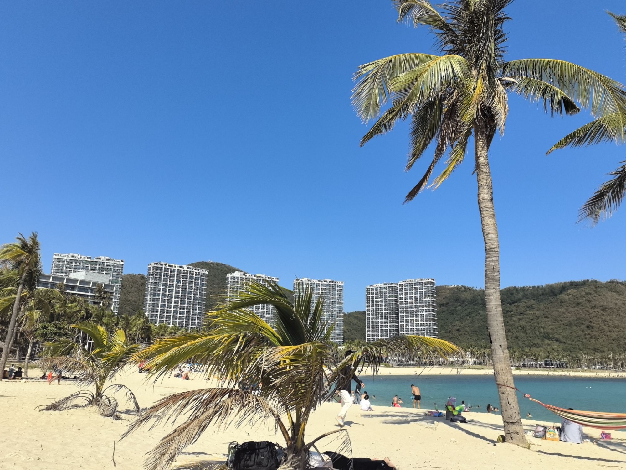 鹿回头半岛