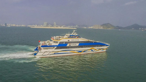 海上观光游船