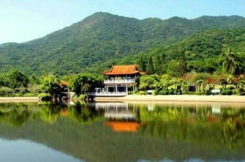探秘鑫澜湾假日酒店(儋州市夏日广场汽车站店)——儋州最值得打卡的目的地