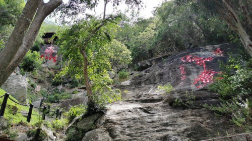 大小洞天旅游区-观鳌亭