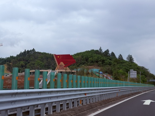 路边雕塑