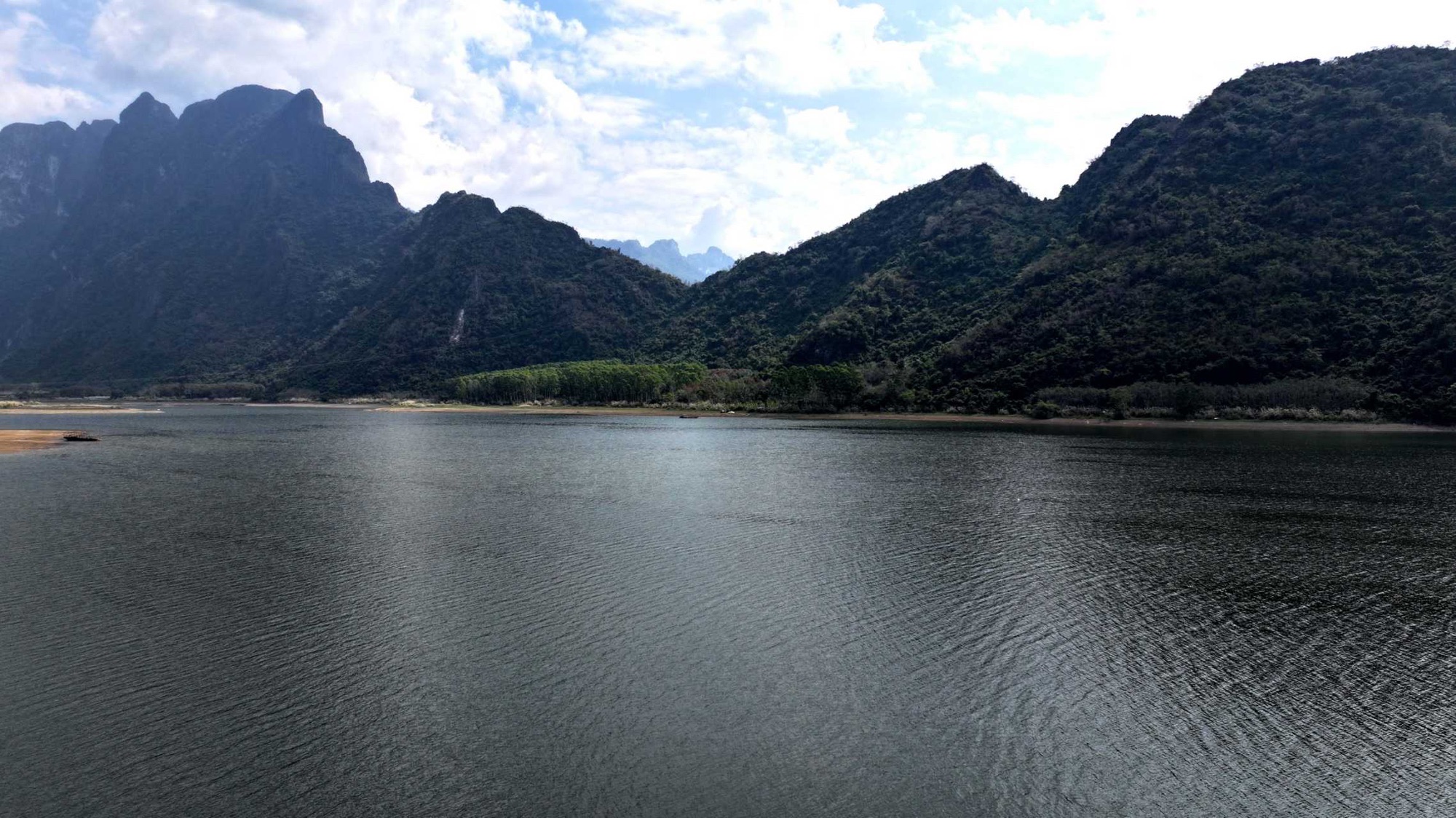 定安县定安皇安宾馆(海口天鹅湖动物基地潭榄村店)周边游推荐：这些地方也值得一去