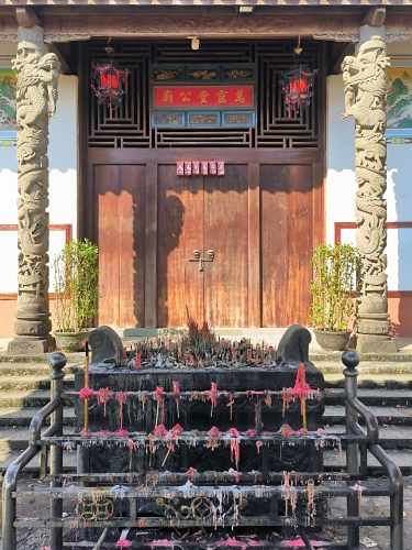 万灵堂公庙