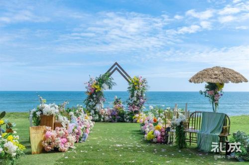 海天一色草坪(礼成旅行婚礼)