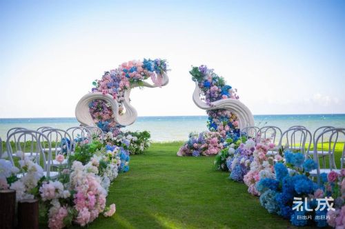 海天一色草坪(礼成旅行婚礼)