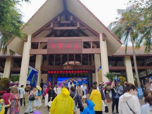 分界洲岛景区-海底观光半潜艇