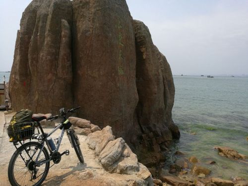 陵水黎族自治县之旅不可错过:陵水海滨风景名胜区深度体验指南