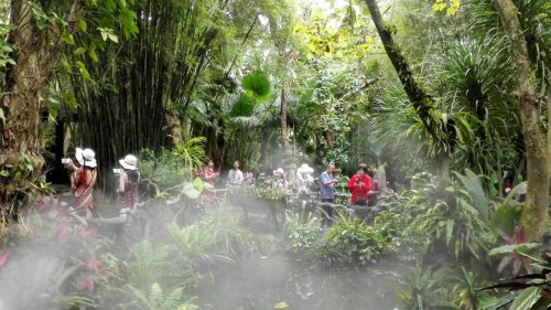昌江黎族自治县之旅不可错过：海南万国棋子湾海滩大酒店深度体验指南