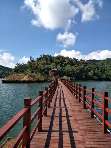 探秘乐东朵莱影院酒店(黄流车站店)——乐东黎族自治县最值得打卡的目的地（202606142129）
