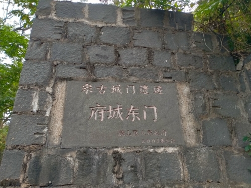来海口别只知道打卡——彩虹酒店(美苑路桫椤湾店)的宝藏玩法