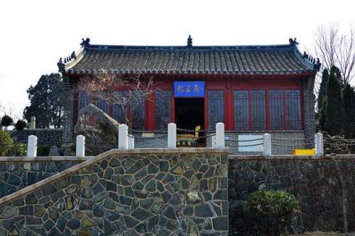 三亚之旅不可错过：三亚蓝峰宾馆(商品街港华广场店)深度体验指南（202606160451）