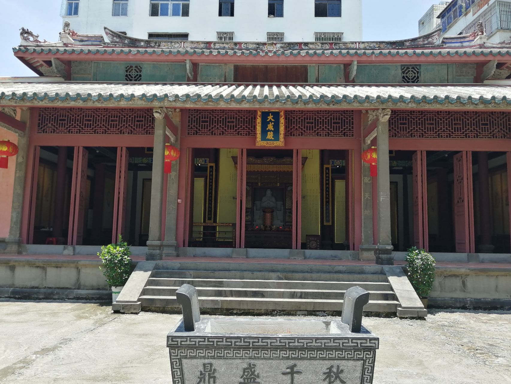 三亚之旅不可错过：三亚雍和国际青年旅舍(大东海店)深度体验指南