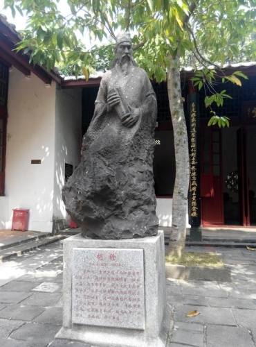 幸福树度假酒店美丽之冠店(凤凰路分店)值不值得去？2026三亚旅行体验报告
