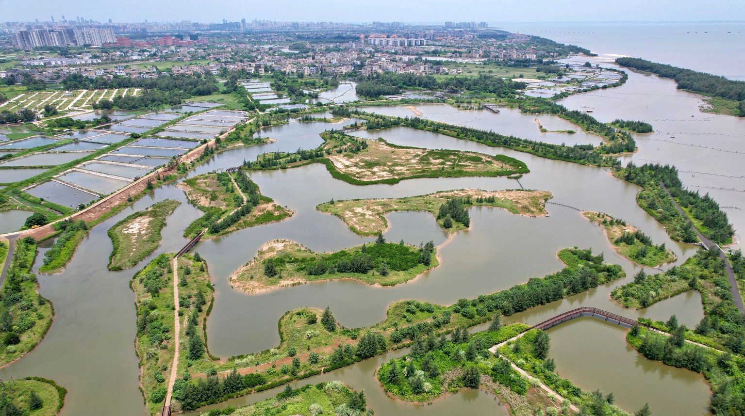 2026三亚鑫泰海景酒店攻略：热门景点与高分住宿推荐