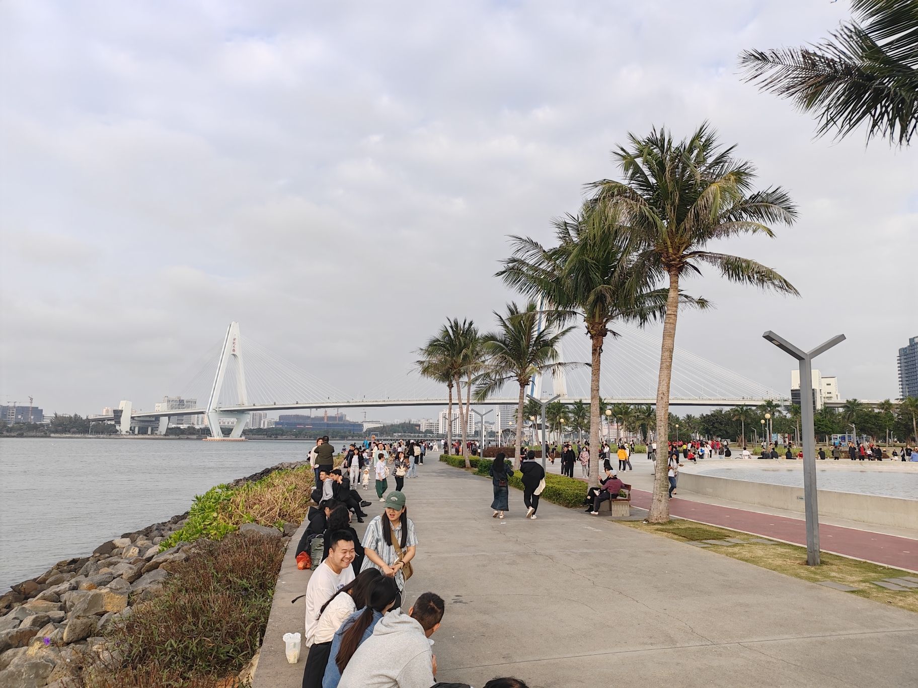 格莱登精品酒店(省人民医院海口汽车西站店)值得入住吗？2026年海口旅行住宿攻略