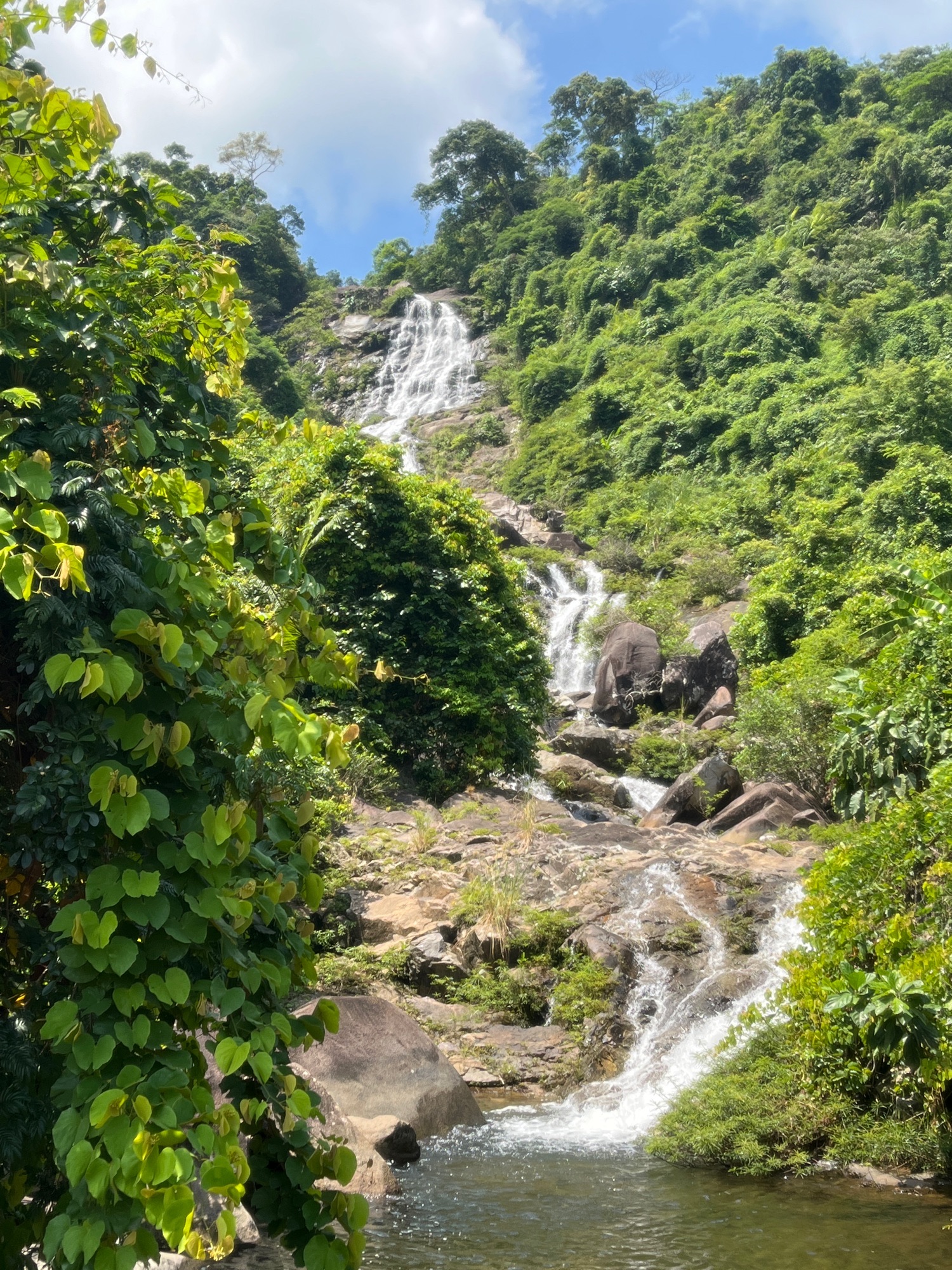 三角水瀑布