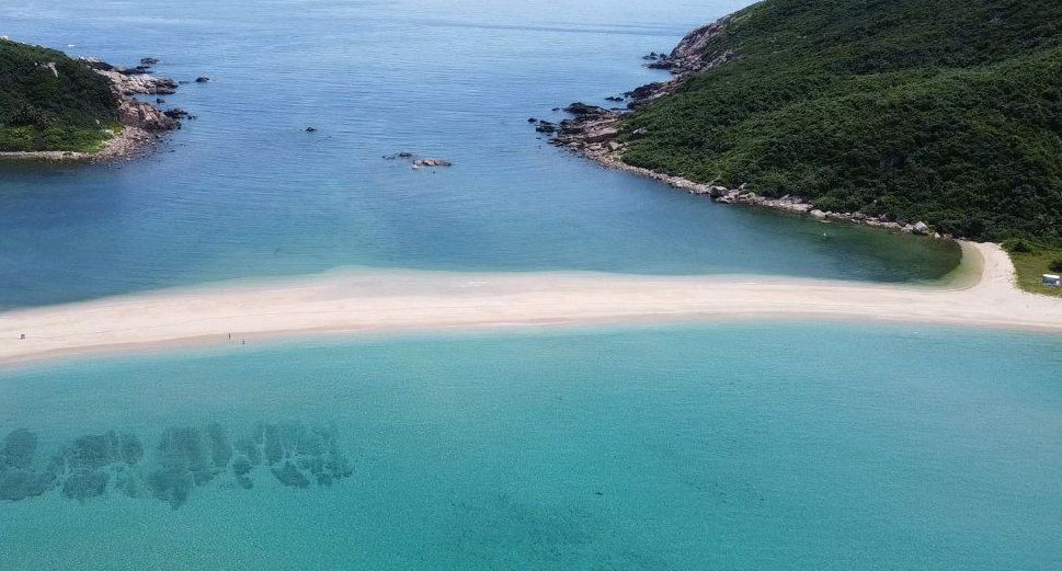 2026东方小众玩法：金月湾椰海小镇海上民宿深度实测